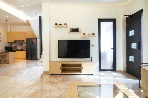 Image 5 from 3 Bedroom Villa Sale Leasehold and Rent Near Berawa Beach