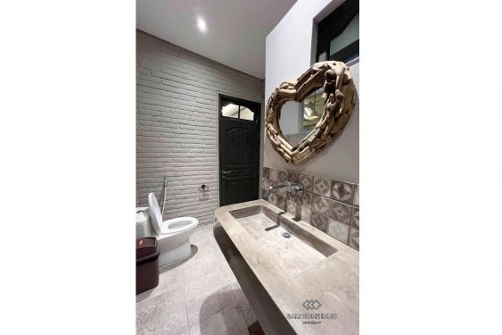 Image 14 from Villa de 3 chambres à vendre et à louer à Kerobokan Bali