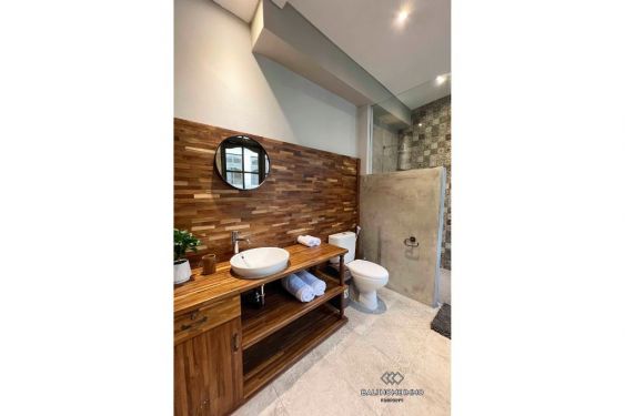 Image 15 from Villa de 3 chambres à vendre et à louer à Kerobokan Bali