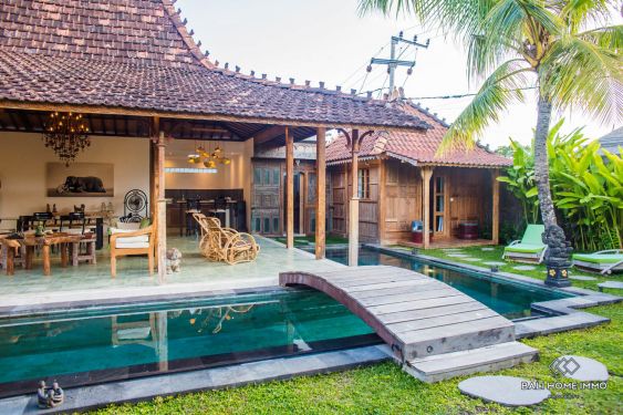 Image 3 from Villa 3 chambres à vendre et à louer à Bali près de Canggu et Umalas
