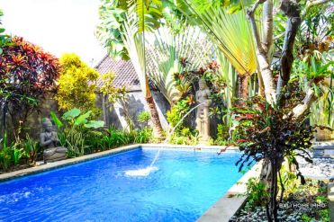 Image 1 from Villa 3 Kamar Tidur untuk Dijual di Bali Canggu