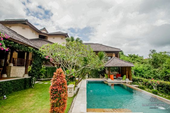 Image 1 from Villa de 3 chambres à vendre en pleine propriété à Bali Uluwatu
