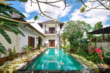 Image 1 from 3 Bedroom Villa For Sale Freehold in Bali Canggu