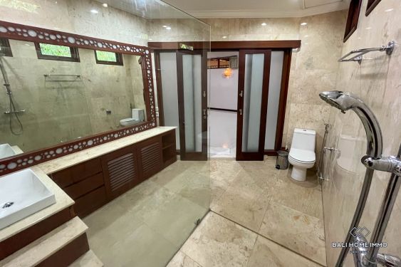 Image 15 from Dijual Villa 3 Kamar Tidur Hak Milik di Kerobokan