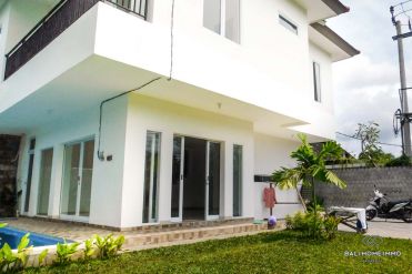 Image 2 from 3 Bedroom Villa For Sale Freehold in Umalas