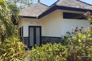 Image 15 from 3 Bedroom Villa with 1 Bedroom Bungallow For Sale Near Pemuteran Beach  Bali