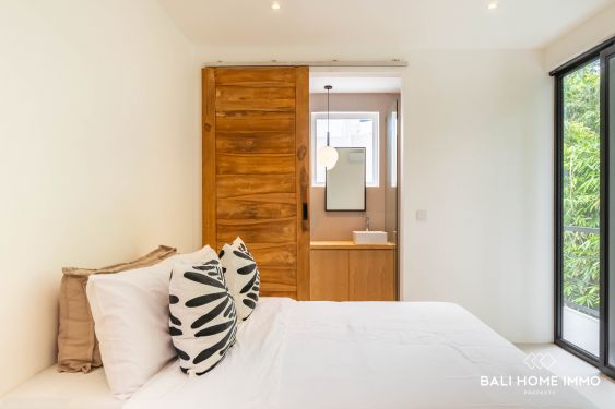 Image 16 from 3 Bedroom Villa For Sale in Padonan Canggu