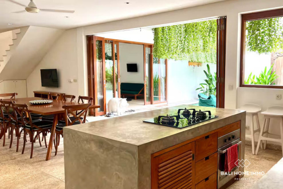 Image 4 from Vila 3 Kamar Dijual di Jantung Berawa