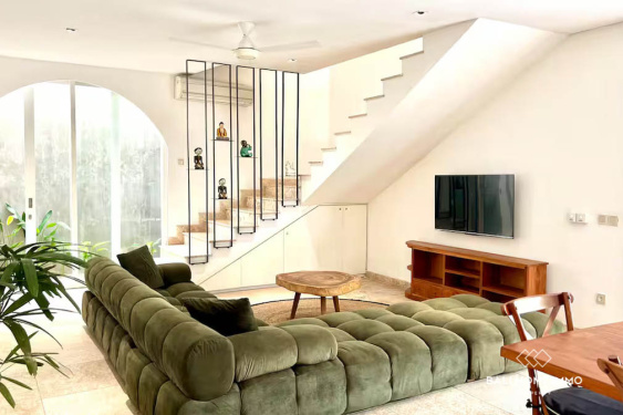 Image 2 from Vila 3 Kamar Dijual di Jantung Berawa