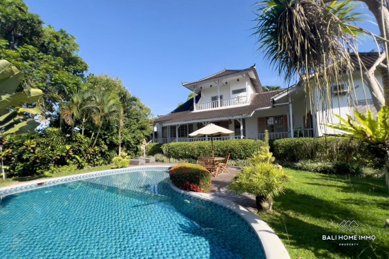 Image 1 from Vila 3 Kamar Tidur untuk dijual di Babakan