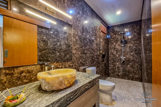 Image 20 from Dijual villa 3 unit dengan total 7 kamar dengan di Bali Pererenan