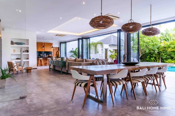 Image 8 from Villa 3 kamar dijual hak sewa di Canggu Berawa