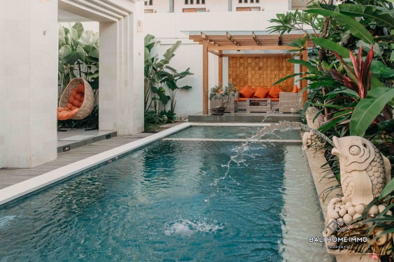 Image 2 from Villa de 3 chambres à vendre en bail emphytéotique à Kerobokan