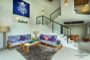 Image 3 from 3 Bedroom Villa for Sale and Rent in Seminyak