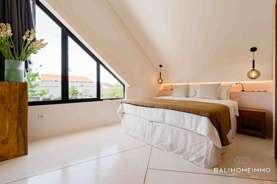 Image 13 from Villa de 3 chambres à vendre en location à Seminyak