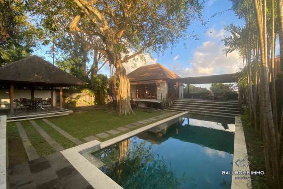 Image 1 from Dijual Villa 3 Kamar Hak Sewa di Umalas Bali