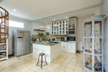 Image 11 from 3 Bedroom Villa for Monthly Rental in Bali Umalas