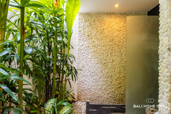 Image 15 from 3-Bedroom Villa for sale with long lease in Seminyak