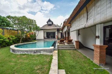 Image 2 from 3 Bedroom Villa for Sale Leasehold in Batu Bolong - Canggu