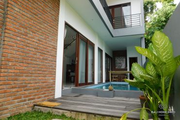 Image 3 from 3 BEDROOM VILLA FOR YEARLY RENTAL IN PERERENAN