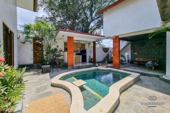Villa de 3 chambres à louer à l'année à Bali Canggu, côté résidentiel