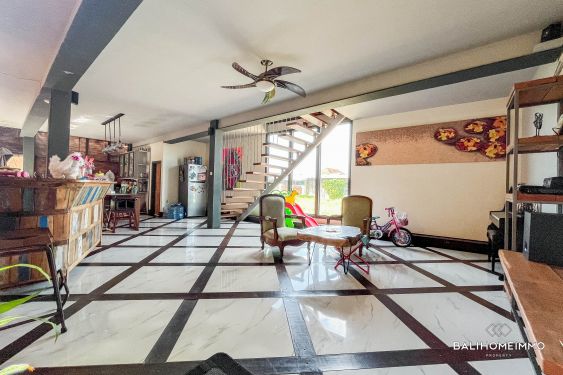 Image 2 from Villa 3 Kamar Tidur Dijual Hak Milik di Bali Kerobokan