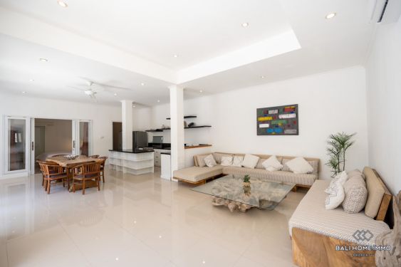 Image 2 from Vila 3 Kamar Tidur untuk disewakan Bulanan di Bali Umalas