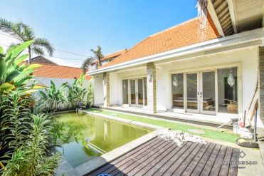 Image 1 from Villa de 3 chambres à louer à l'année à Berawa