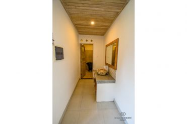 Image 9 from 3 bedroom villa for yearly rental in Berawa