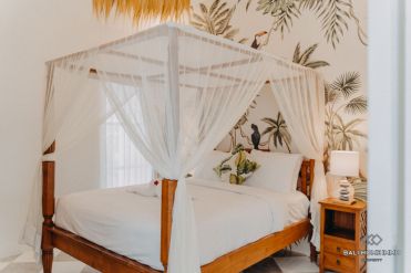 Image 20 from 3 bedroom villa for rental in Bali Berawa