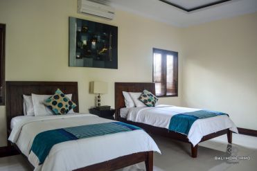 Image 9 from 3 Bedroom Villa For Yearly Rental in Canggu