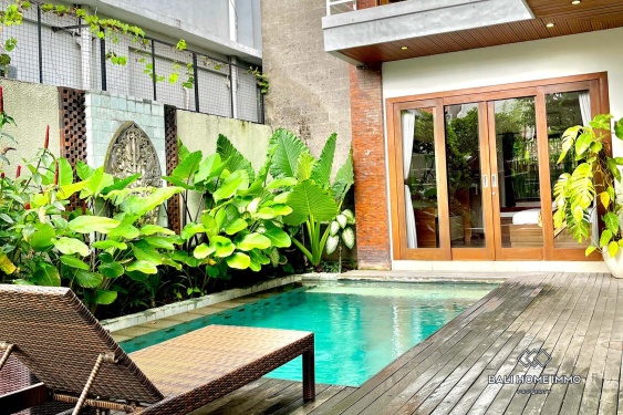 Villa de 3 chambres à louer à l'année à Canggu
