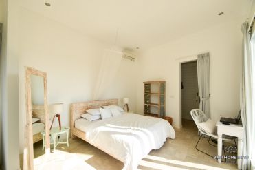 Image 15 from 3 Bedroom Villa for Yearly Rental in Pererenan