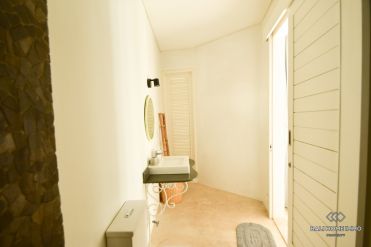 Image 19 from 3 Bedroom Villa for Yearly Rental in Pererenan