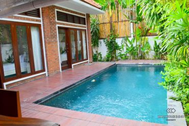 Image 3 from 3 Bedroom Villa for Yearly Rental in Seminyak