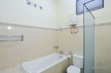 Image 2 from 3 Bedroom Villa For Monthly & Yearly Rental in Seminyak