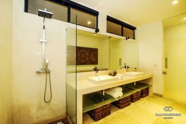 Image 15 from 3 bedroom villa for Rent and Sale in Umalas