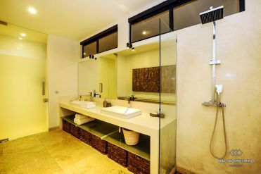 Image 14 from 3 bedroom villa for Rent and Sale in Umalas