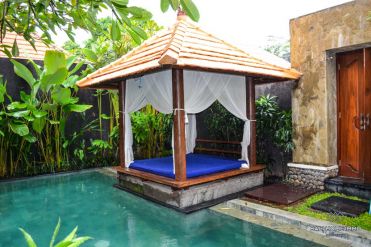 Image 2 from 3 Bedroom Villa For Rentals in Bali Umalas