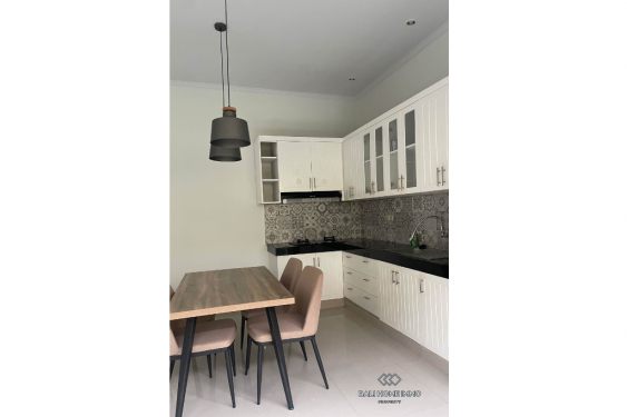 Image 5 from 3 Bedroom Villa for Yearly Rental in Umalas