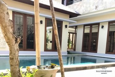 Image 3 from 3 Bedroom Villa For Yearly Rental Near Nelayan Beach