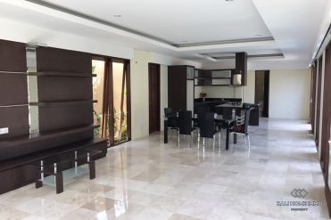 Image 7 from 3 Bedroom Villa For Yearly Rental Near Nelayan Beach