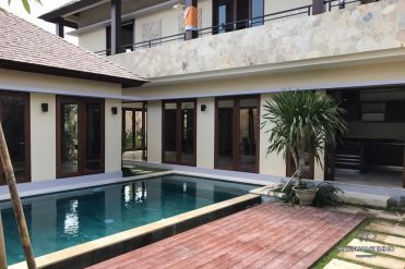 Image 1 from 3 Bedroom Villa For Yearly Rental Near Nelayan Beach