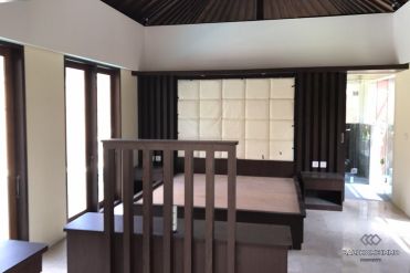 Image 2 from 3 Bedroom Villa For Yearly Rental Near Nelayan Beach