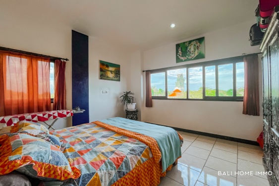 Image 13 from Villa de 3 chambres à vendre à Ungasan avec piscine intérieure et vue panoramique sur la mer.