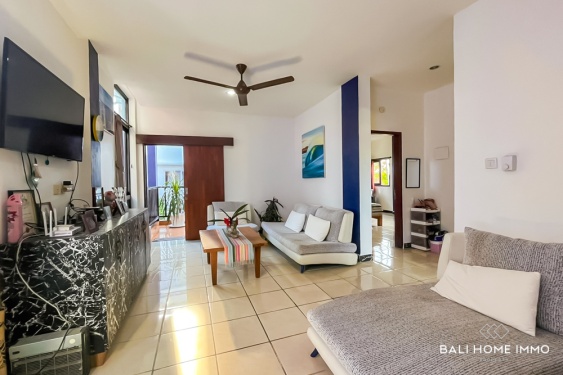 Image 6 from Villa de 3 chambres à vendre à Ungasan avec piscine intérieure et vue panoramique sur la mer.