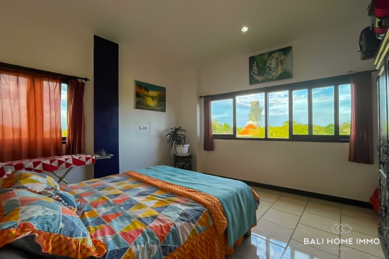 Image 14 from Villa de 3 chambres à vendre à Ungasan avec piscine intérieure et vue panoramique sur la mer.