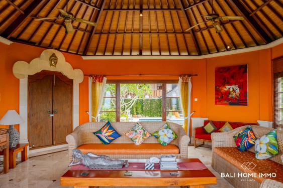 Image 7 from Villa 3 Kamar berpemandangan laut Dijual di Bali Uluwatu
