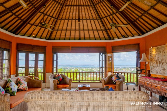 Image 9 from Villa 3 Kamar berpemandangan laut Dijual di Bali Uluwatu
