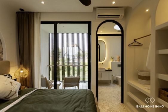 Image 14 from Villa de 3 chambres sur plan avec vue sur les rizières à vendre en location près de Berawa